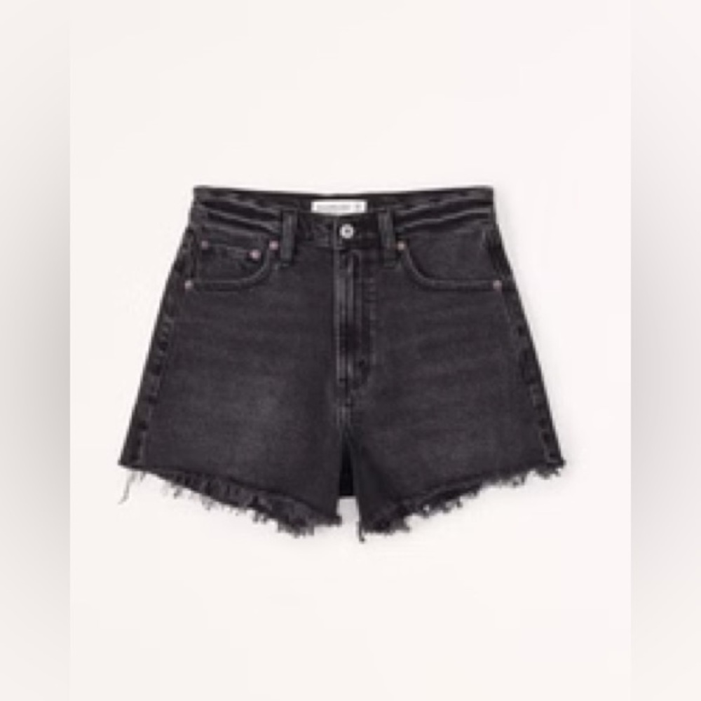 Abercrombie & Fitch The 90s Relaxed Cutoff Shorts